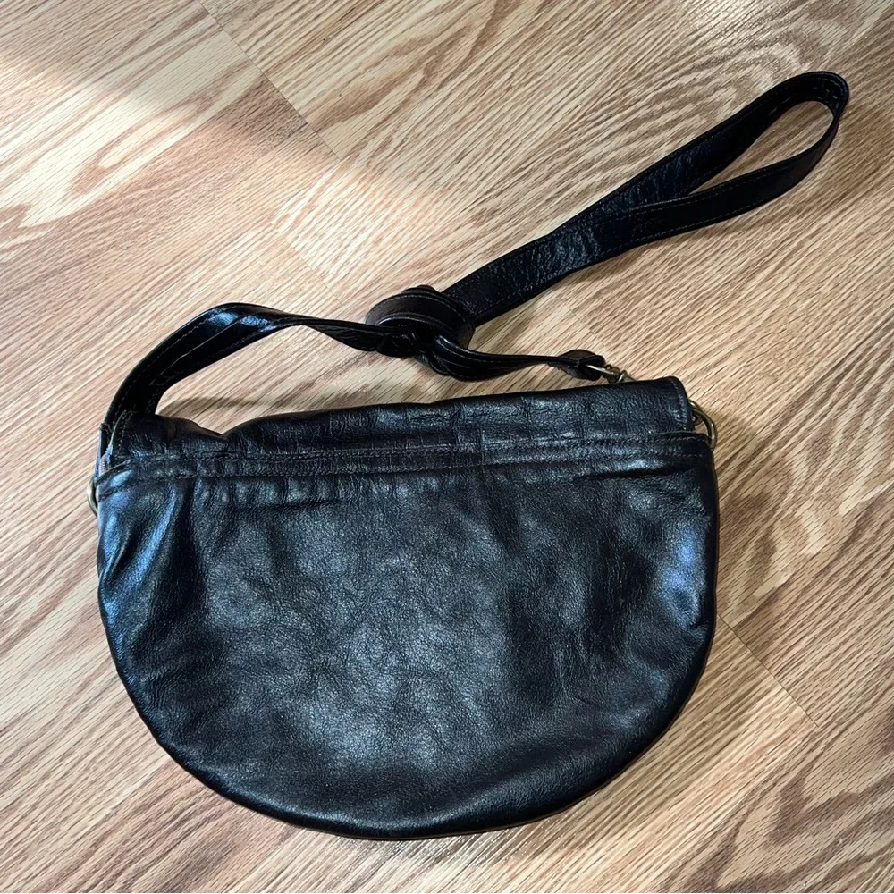 Leather Shoulder Bag Fuchsia Brown with Brass‎ Hardware